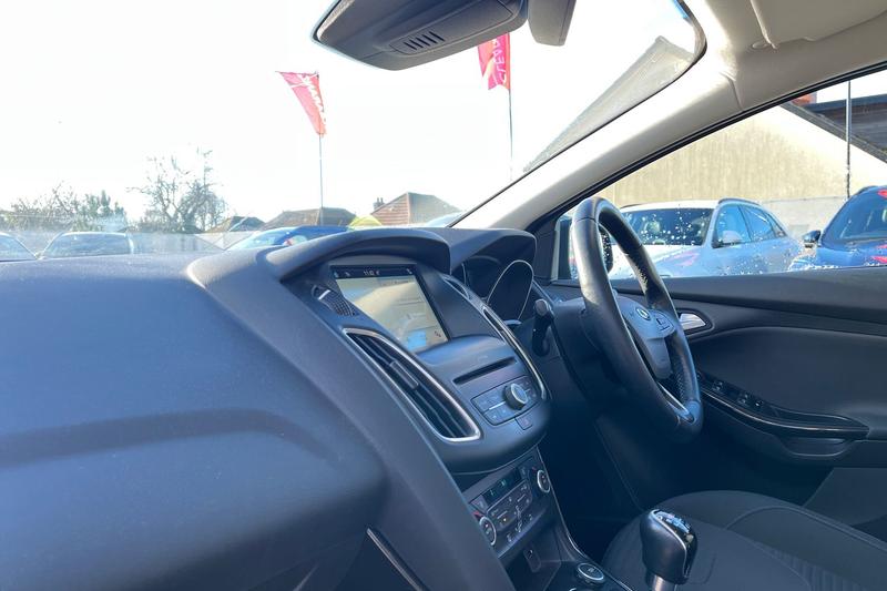 Used Ford Focus 2017 for sale - 76653445: Photo 18