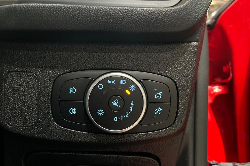 Used Ford Focus 2018 for sale - 78042911: Photo 25