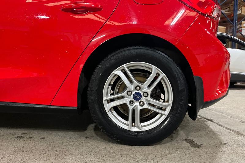 Used Ford Focus 2018 for sale - 78042911: Photo 8