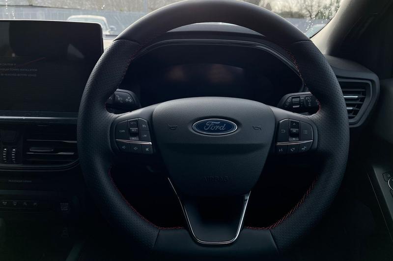 Used Ford Focus 2025 for sale - 77085266: Photo 12