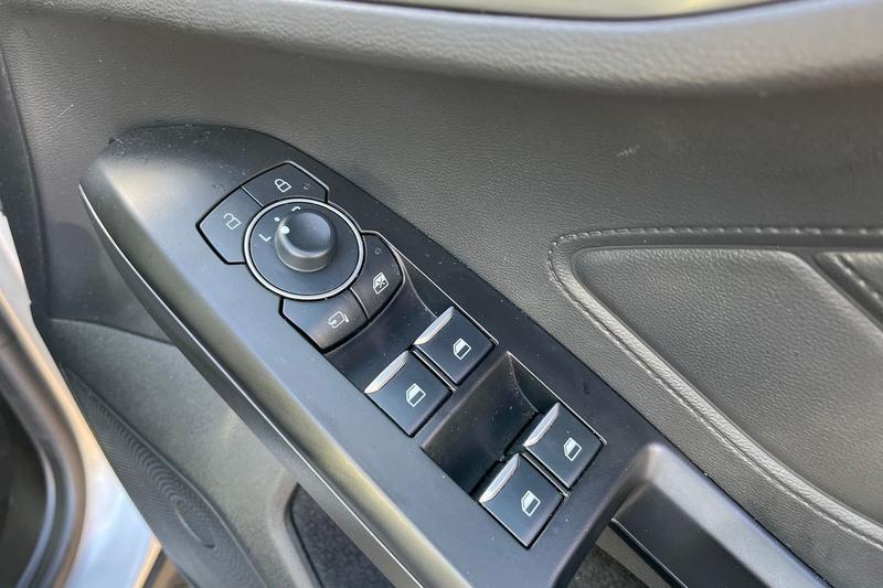 Used Ford Focus 2023 for sale - 76744335: Photo 16