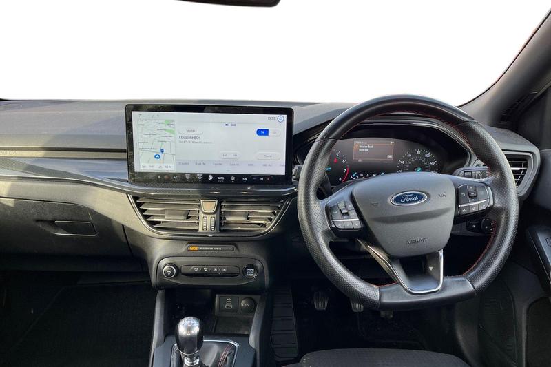 Used Ford Focus 2023 for sale - 76738861: Photo 11