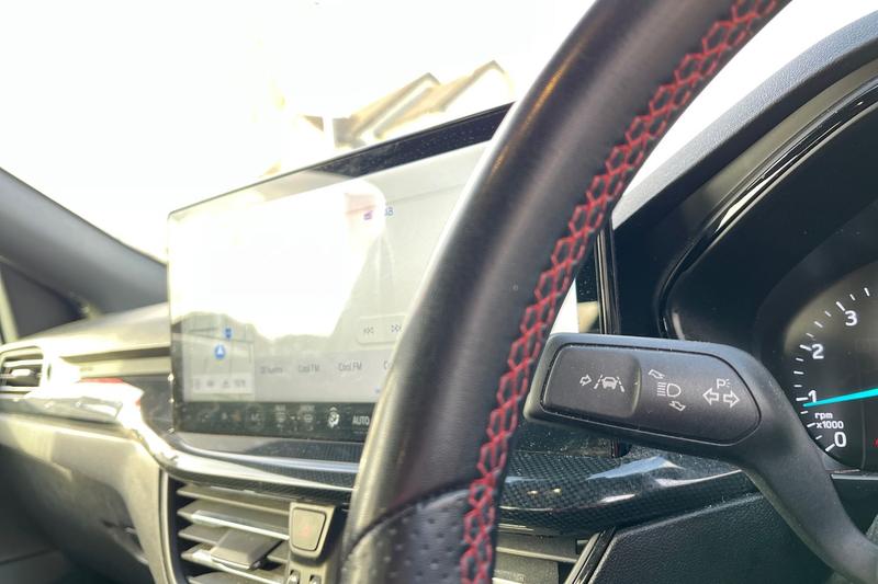 Used Ford Focus 2023 for sale - 76738861: Photo 14