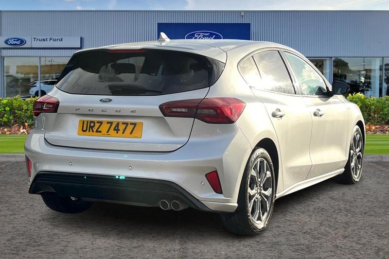 Used Ford Focus 2023 for sale - 76738861: Photo 4