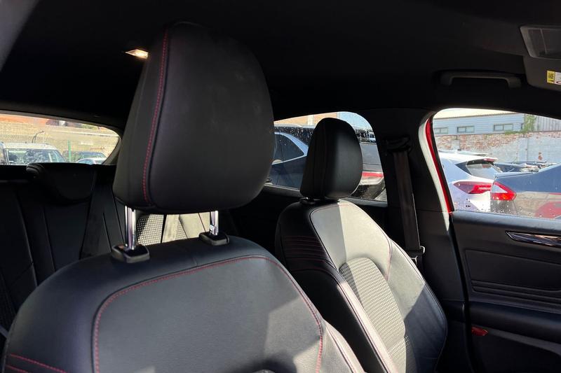 Used Ford Focus 2021 for sale - 78090526: Photo 17