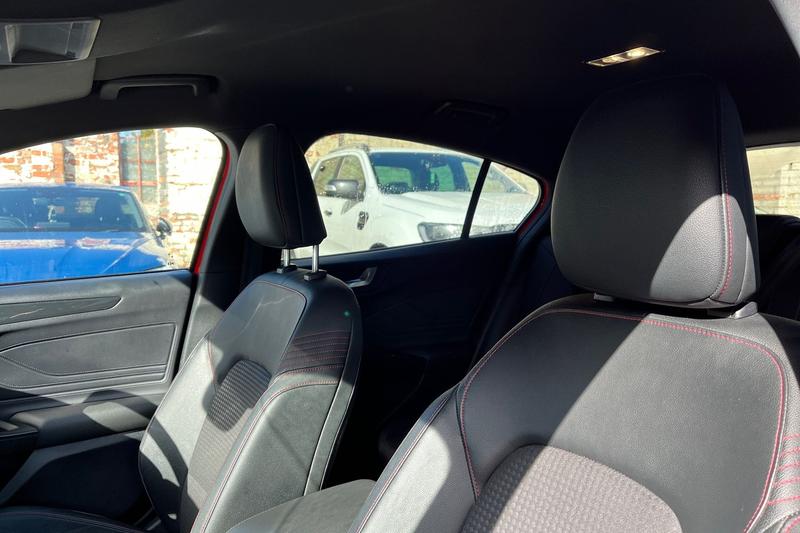 Used Ford Focus 2021 for sale - 78090526: Photo 19