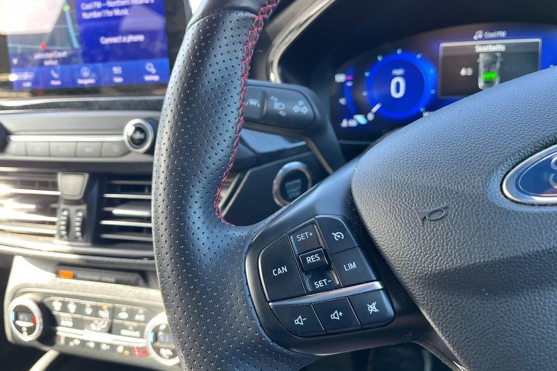 Used Ford Focus 2021 for sale - 78090526: Photo 29