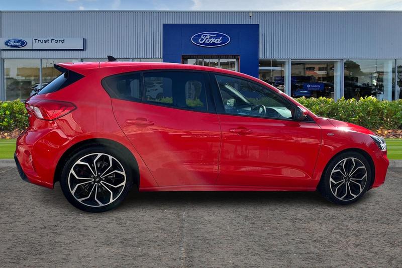 Used Ford Focus 2021 for sale - 78090526: Photo 3