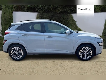 Used Hyundai KONA 2023 for sale - 79008377: Photo