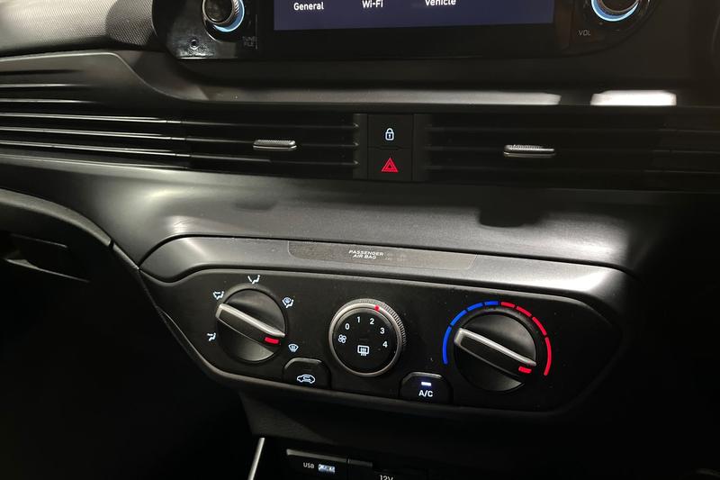 Used Hyundai BAYON 2022 for sale - 77187037: Photo 32