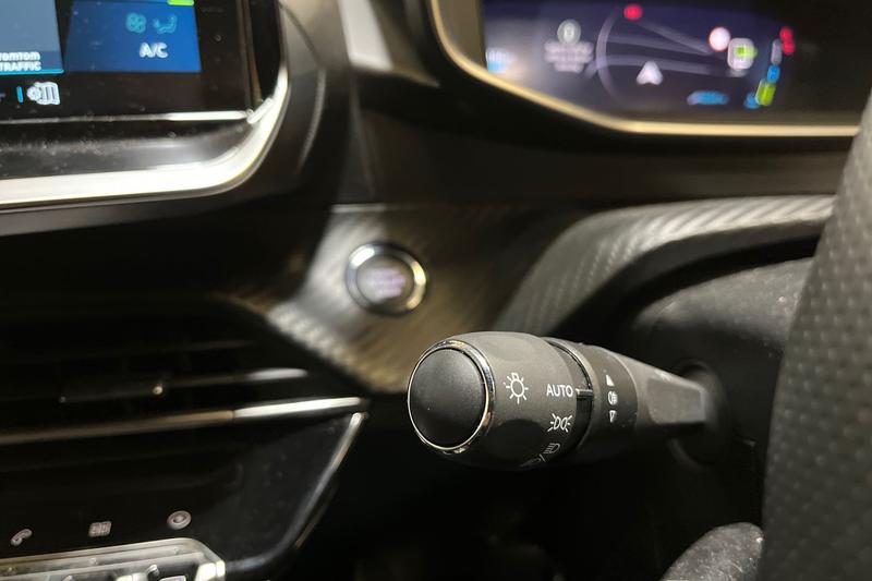 Used Peugeot 208 2023 for sale - 77959226: Photo 14