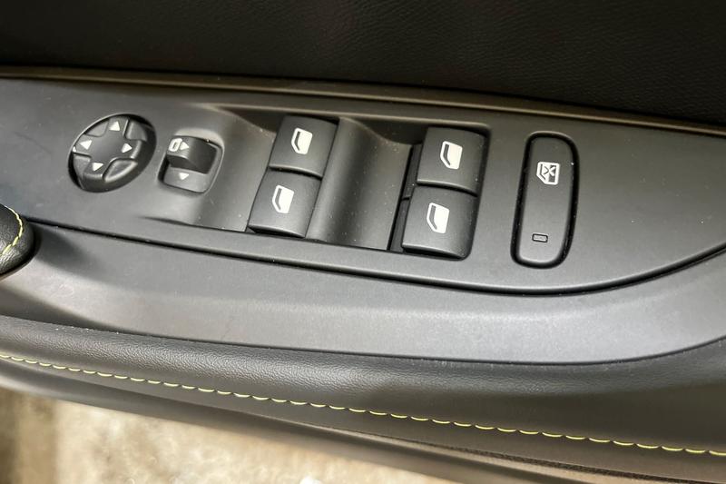 Used Peugeot 208 2023 for sale - 77959226: Photo 16