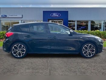 Used Ford Focus 2019 for sale - 75985160: Photo