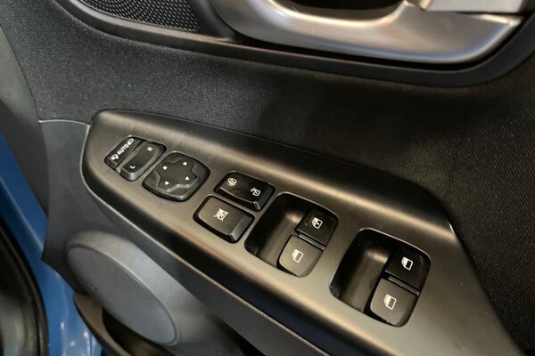 Used Hyundai KONA 2022 for sale - 76184378: Photo 16