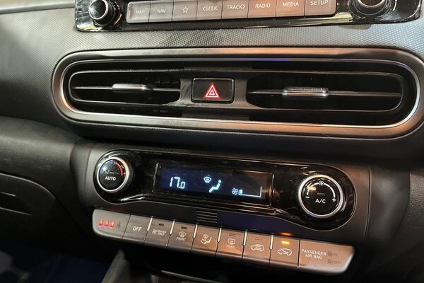Used Hyundai KONA 2022 for sale - 76184378: Photo 36