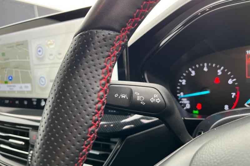 Used Ford Focus 2023 for sale - 76117464: Photo 14