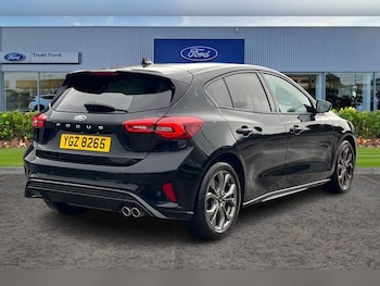 Used Ford Focus 2023 for sale - 76117464: Photo 4