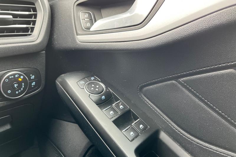 Used Ford Focus 2019 for sale - 77274907: Photo 16