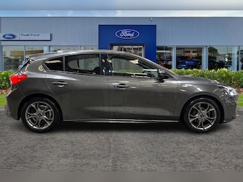 Used Ford Focus 2022 for sale - 79094415: Photo