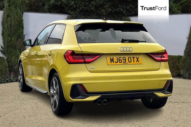 Used Audi A1 2019 for sale - 77128216: Photo 2