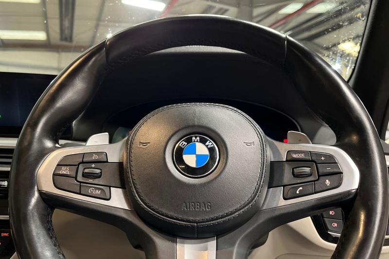 Used BMW 5 Series 2018 for sale - 76603416: Photo 12