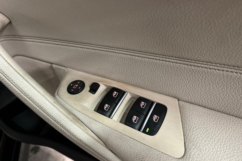 Used BMW 5 Series 2018 for sale - 76603416: Photo 16