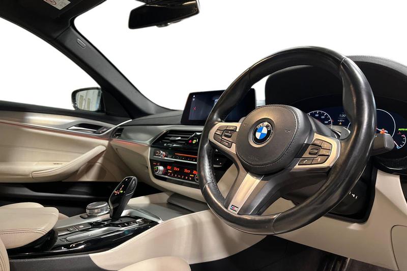 Used BMW 5 Series 2018 for sale - 76603416: Photo 9