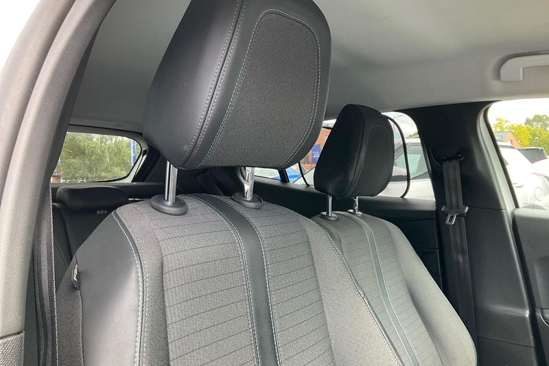 Used Peugeot 2008 2022 for sale - 76028280: Photo 17