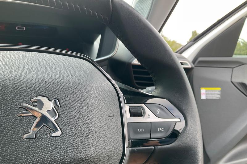 Used Peugeot 2008 2022 for sale - 76028280: Photo 26