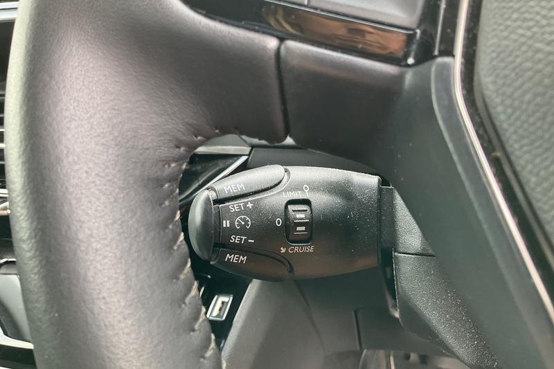 Used Peugeot 2008 2022 for sale - 76028280: Photo 28