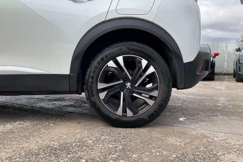 Used Peugeot 2008 2022 for sale - 76028280: Photo 8