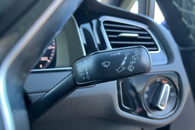 Used Volkswagen Golf 2018 for sale - 76405295: Photo 15