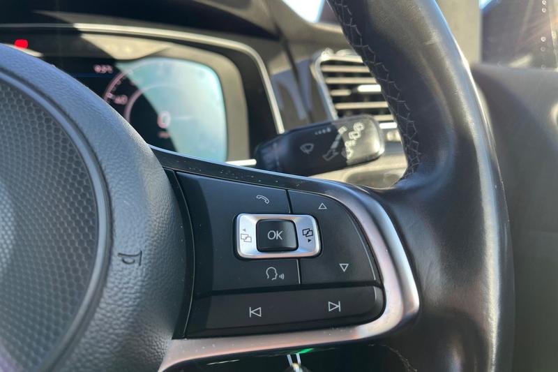 Used Volkswagen Golf 2018 for sale - 76405295: Photo 27