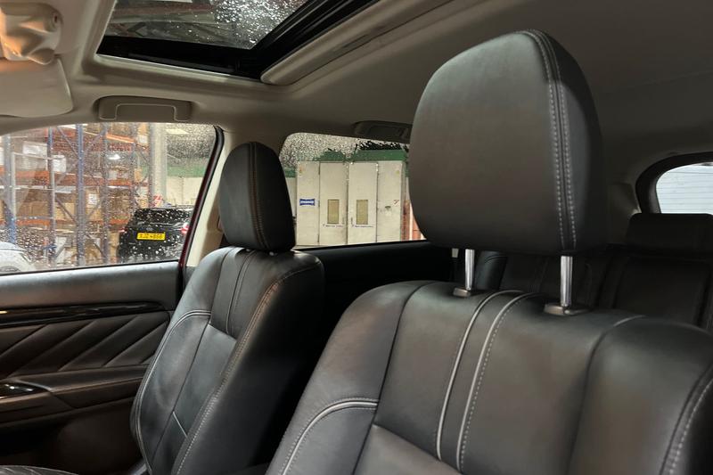 Used Mitsubishi Outlander 2017 for sale - 77450464: Photo 19