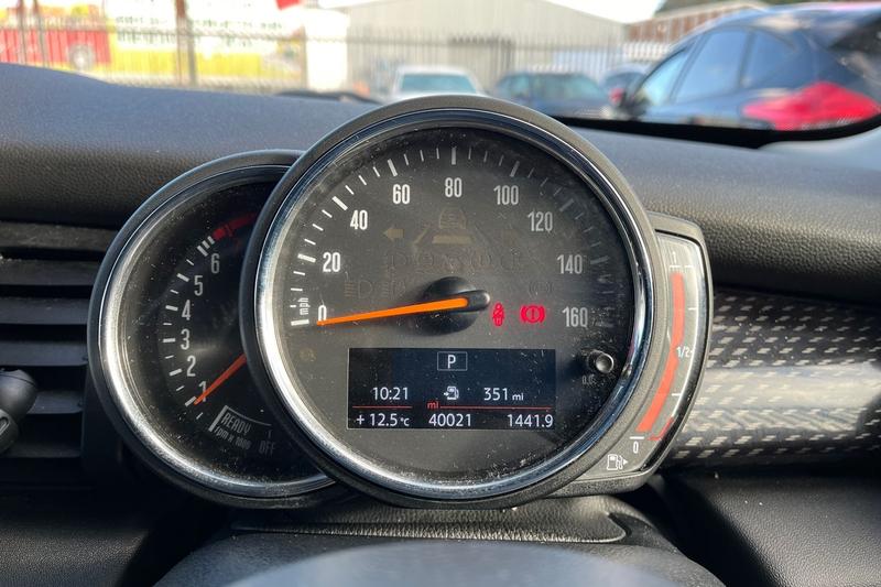 Used MINI Hatch 2019 for sale - 76415786: Photo 13