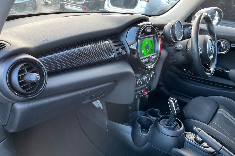 Used MINI Hatch 2019 for sale - 76415786: Photo 18