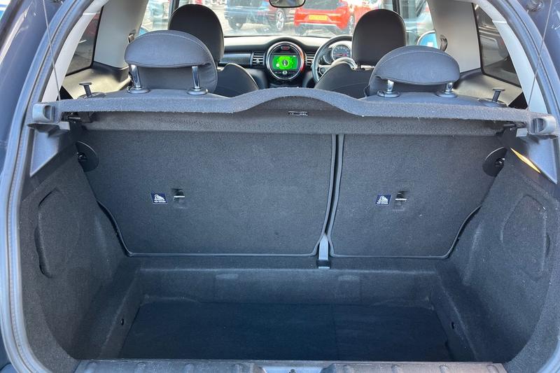 Used MINI Hatch 2019 for sale - 76415786: Photo 21