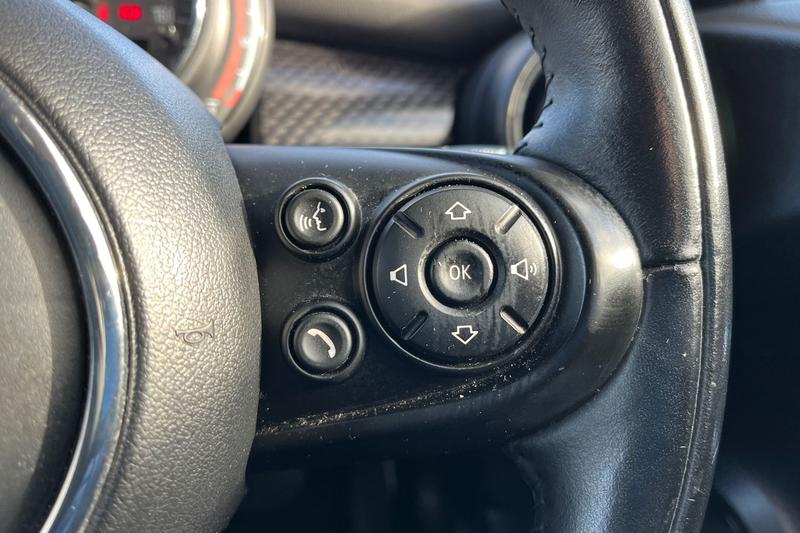 Used MINI Hatch 2019 for sale - 76415786: Photo 24