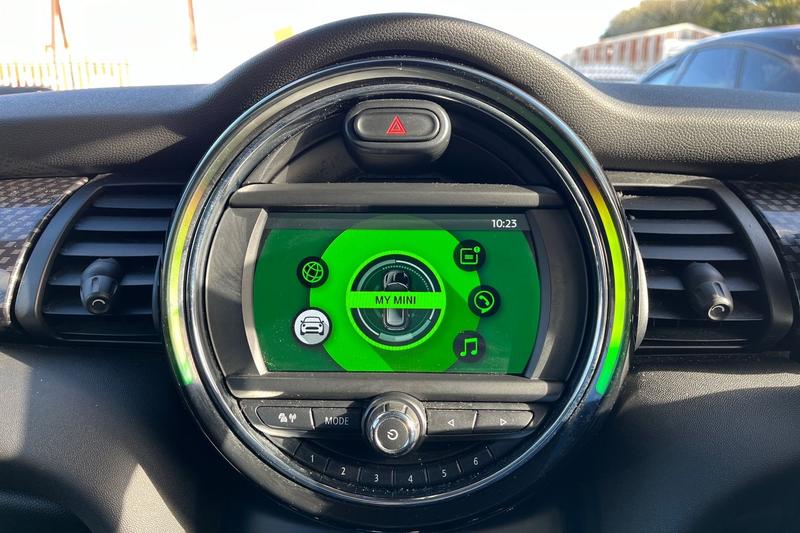 Used MINI Hatch 2019 for sale - 76415786: Photo 33