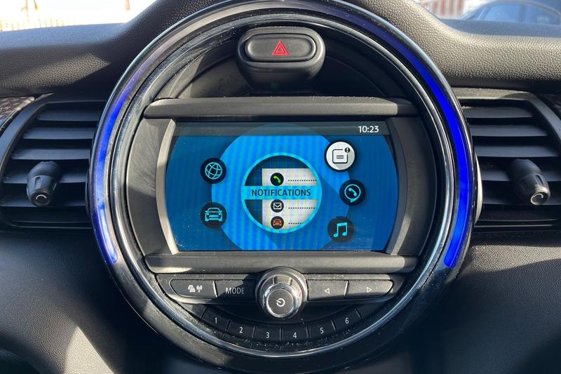 Used MINI Hatch 2019 for sale - 76415786: Photo 35