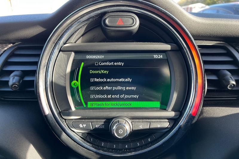 Used MINI Hatch 2019 for sale - 76415786: Photo 37