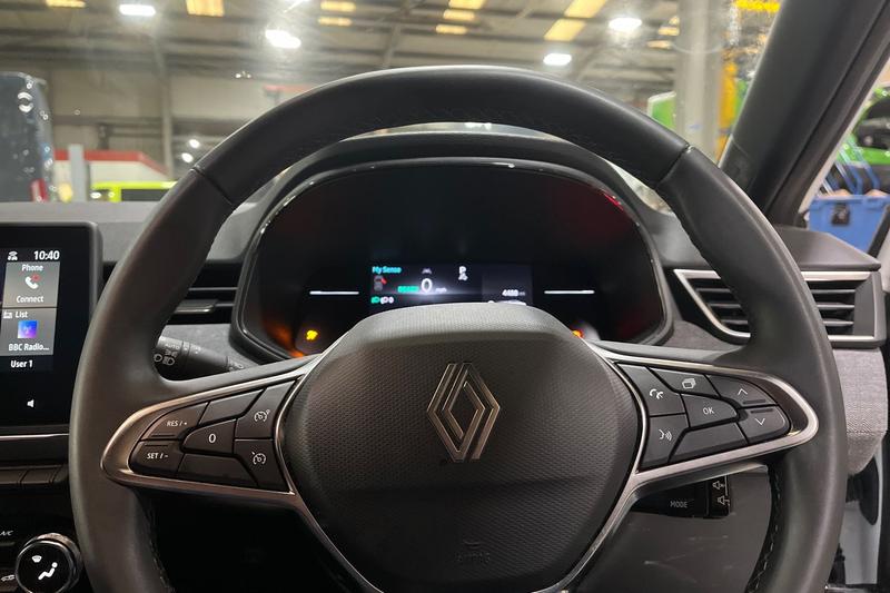 Used Renault Clio 2024 for sale - 77665704: Photo 12