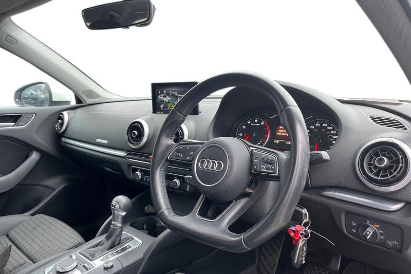 Used Audi A3 2016 for sale - 77427217: Photo 9