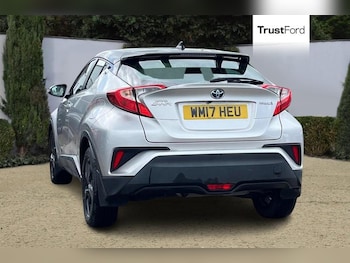 Used Toyota C-HR 2017 for sale - 78556161: Photo