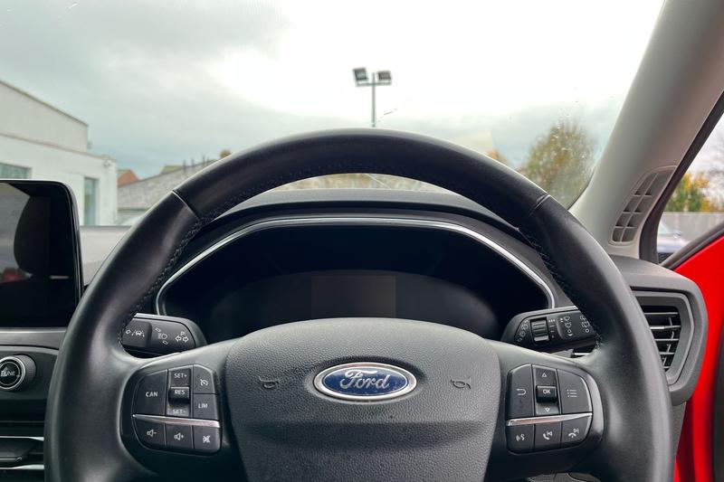 Used Ford Focus 2021 for sale - 76467734: Photo 12