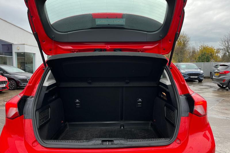 Used Ford Focus 2021 for sale - 76467734: Photo 21