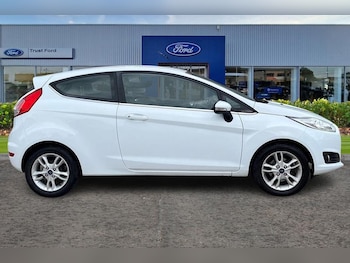 Used Ford Fiesta 2016 for sale - 79421359: Photo