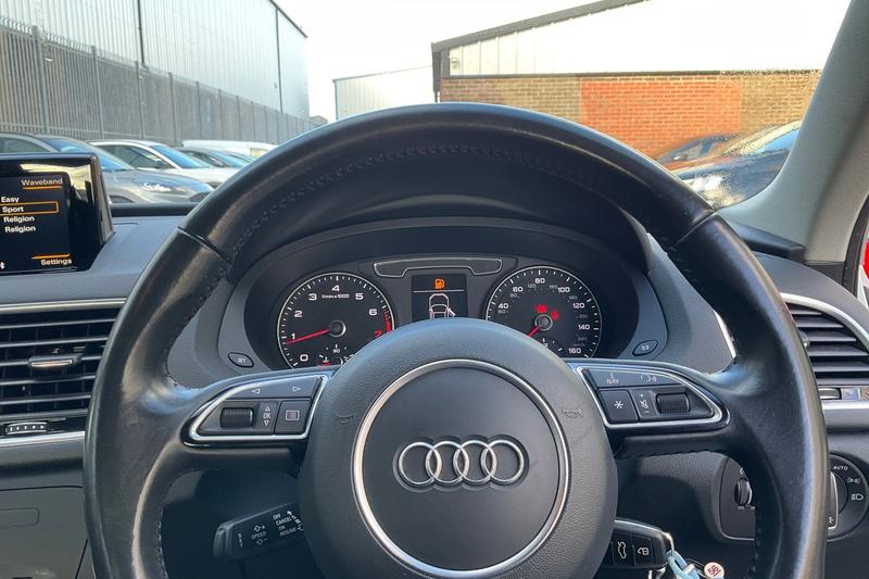 Used Audi Q3 2018 for sale - 76534413: Photo 12