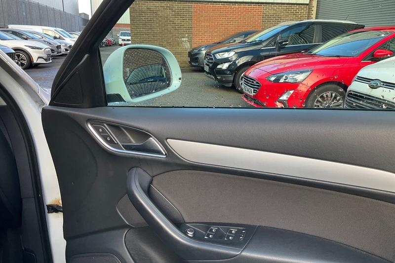 Used Audi Q3 2018 for sale - 76534413: Photo 24