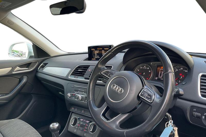 Used Audi Q3 2018 for sale - 76534413: Photo 9